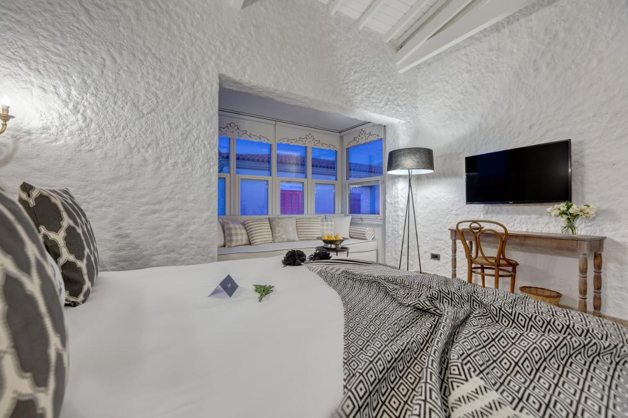 Alachi Hotel Alaçatı Extérieur photo